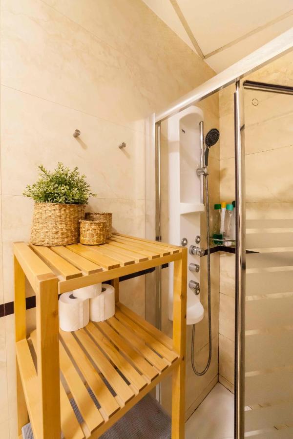 Jdcbd - Peaceful Double Bedroom Apartment In City Centre Seville Exterior photo